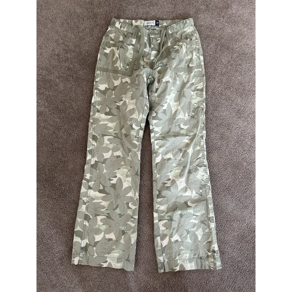 Vintage Y2K Gap Kids Easyfit Size 14 Camo Floral Cargo Pants